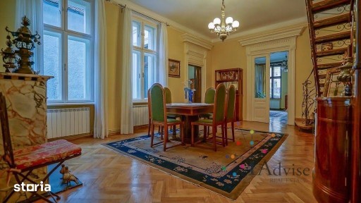Vilă Istorică de Excepție în Centrul Istoric | 15 Camere | Acces Auto