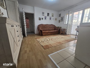 De vanzare Apartament cu 2 dormitoare situat in zona Cetate.