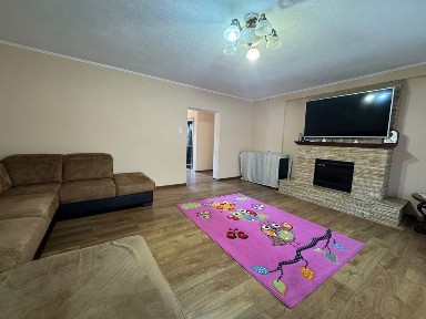 Apartament 100 mp la casa si terasa de 30 mp