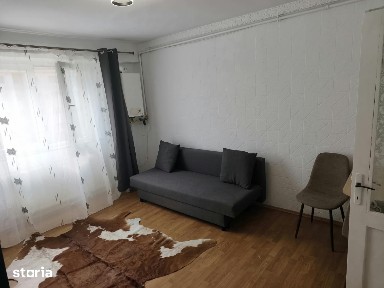 Garsoniera,mobilata si utilata,etaj 3,zona Compa