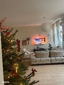 PIATA TRAIAN - RENOVAT - 3 CAMERE - CURTE COMUNA - CENTRALA PROPRIE -
