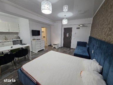 Studio prima linie la mare, zona club Azimuth 85000 euro
