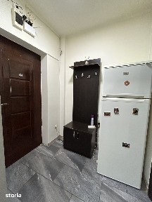 Garsonieră de închiriat în zona Craiovei.