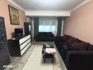 CASA DE CULTURA, 2 CAMERE, 2 BALCOANE, GAZE, 40 MP PRET 89900 EURO