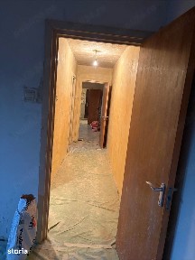 Apartament 3 camere de vânzare Apusului