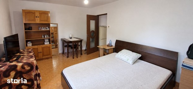 Apartament 2 camere de vanzare, 53 mp, zona Craiovita