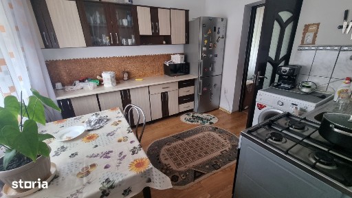 Ap 2 camere etaj 2 Rogerius