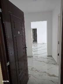 Propietar vind apartament în Resita Caras-Severin la parter Zona Intim