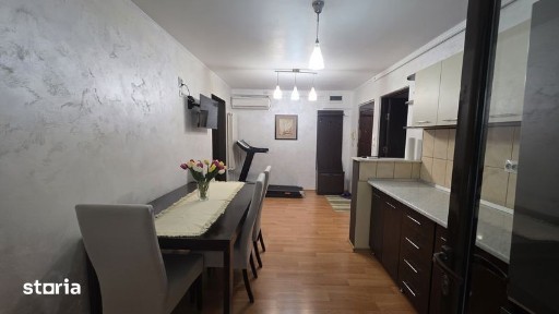 Apartament de inchiriat 2 camere decomandat Str.Sintezei.