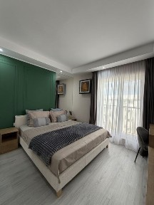 Apartament 3 camere 70mp utili Cosmopolis zona nord- parcare inclusa