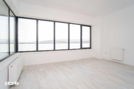 Apartament 2 camere, decomandat, 1 km de Palas