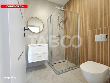 Apartament 3 camere decomandat - 2 bai - balcon - parcare - intabulat