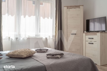 Investitie in Centrul Istoric al Sibiului - 2 apartamente, business