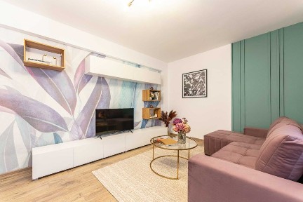 Apartamente noi - Sos.Giurgiului - prima inchiriere - loc de parcare