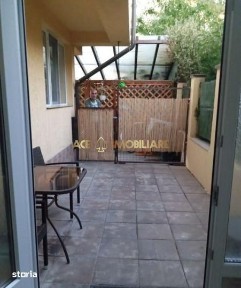 2 Camere de inchiriat | | Metrou | Parcare | Centrala |