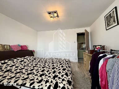 Apartament 3 camere de vanzare zona Lunei Timisoara