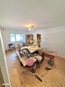 Apartament decomandat,Rovine,parter,centrală proprie,cu balcon