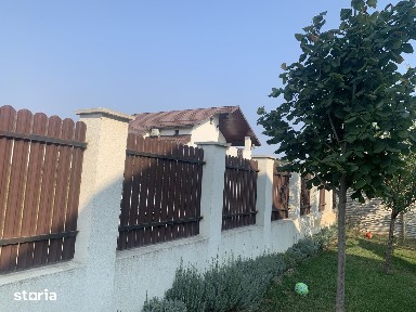 Vând casă comuna Berceni-Vidra (Ilfov).