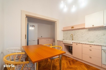 Închiriere apartament ultracentral cu parcare privată | 97 mp