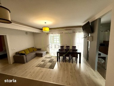 De inchiriat - Ap. 4 camere, curte comuna, Floresti, 90 mp.