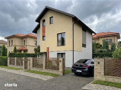 Casa individuala cu 5 camere si mansarda. Comision 0%