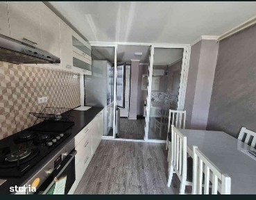 Vand apartament 2 camere, ultracentral, renovat,utilat si mobilat