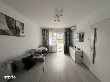De vanzare Apartament 2 camere, zona Cetate.