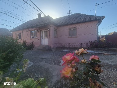 Casa de vanzare in Bucerdea Granoasa