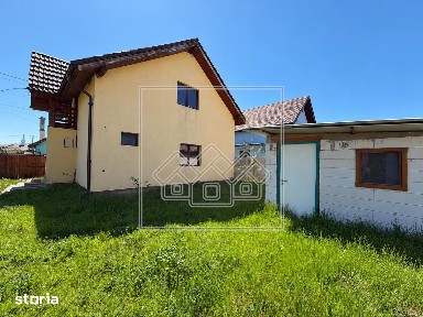 Casa individuala in Cristian - 4 camere, 113 mp, teren 300 mp - zona l