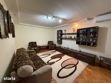 Apartament cu 3 camere, decomandat, 65 mp utili, etaj 4 cu acoperis -