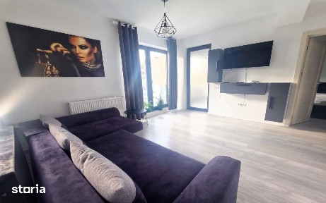 Inchiriez 2 camere complex Valcom langa Coresi