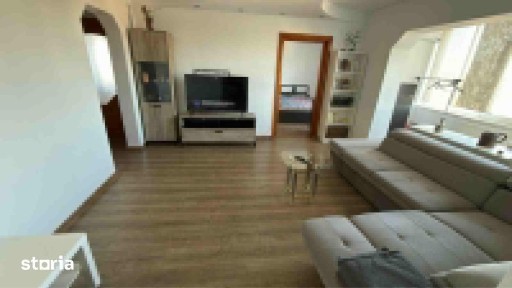 Inchiriez apartament central langa Universitate
