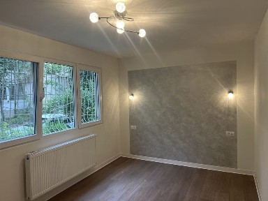 Proprietar - Apartament 2 camere,Gh Lazar colt Bdul Cetatii - parter, la 5 minute de Iulius Mall și aproape de centrul Timișoarei