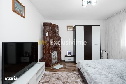 Casa + anexa în Com. Petresti, Sat Gherghesti - Dambovița