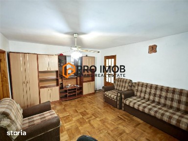 Apartament 2 camere cf 1 semidecomandat zona Micro 5