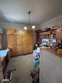 Casa 3 camere Zona Centrala, constructie caramida si boltari.