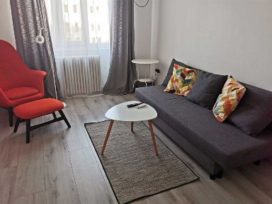 Apartament 2 camere Centrul vechi Piata Ovidiu