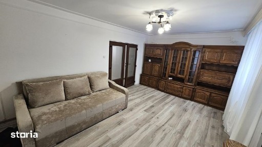 Inchiriez apartament 2 camere