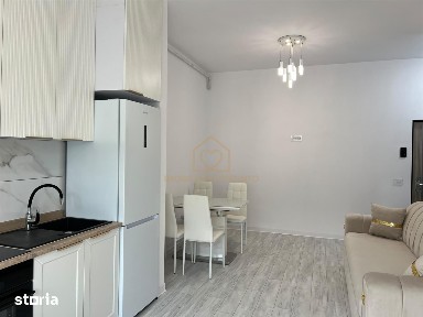 Apartament cu doua camere centru vechi bloc nou
