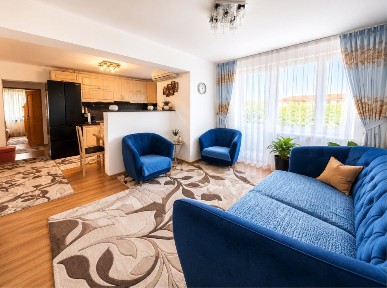 Apartament cu 3 camere decomandat, strada Alexandru Cazaban