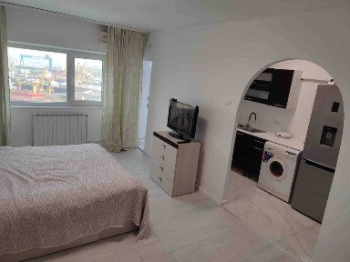 Direct proprietar- STUDIO CU VEDERE LA MARE ȘI PORT | 37 MP | STRADA TRAIAN | 81.200 €