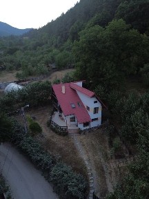 Casă 3 camere, 100 mp + 1000mp teren langa Manastirea Bistrita ( 0% comision )