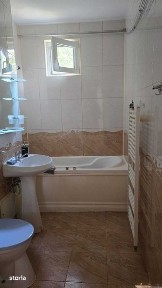 Inchiriez ap. 3 camere in cartierul Gheorgheni