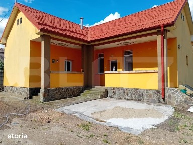 Casa de inchiriat, 2 camere, 99 mp, zona Unirea