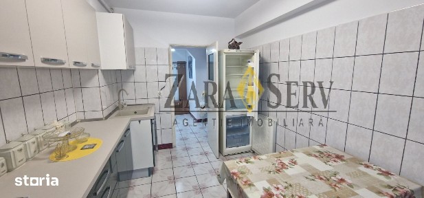 Inchiriere apartament 3 camere decomandate