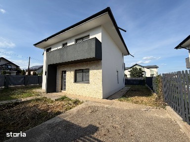 Casa individuala cu 5 camere, P+1, 400mp teren, Valea Adanca
