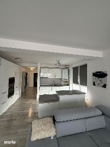 Penthouse 3 camere, situat in Avangarden