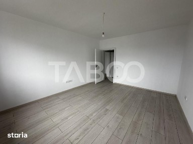 Apartament decomandat de vanzare 2 camere 52 mpu 2 logii loc parcare