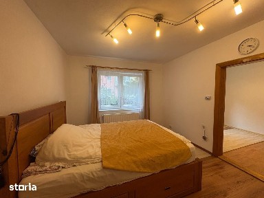 Apartament 2 camere cu bucătărie separată - zona Vasile Aaron