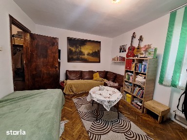 Apartament 2 camere-parter-decomandat-52 mp-centrala proprie-Soarelui